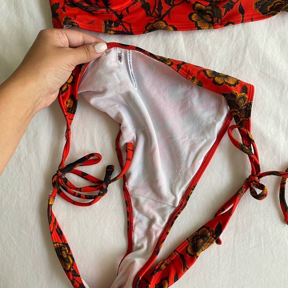 UK brand Orange Bikini set - Picture 4 of 6
